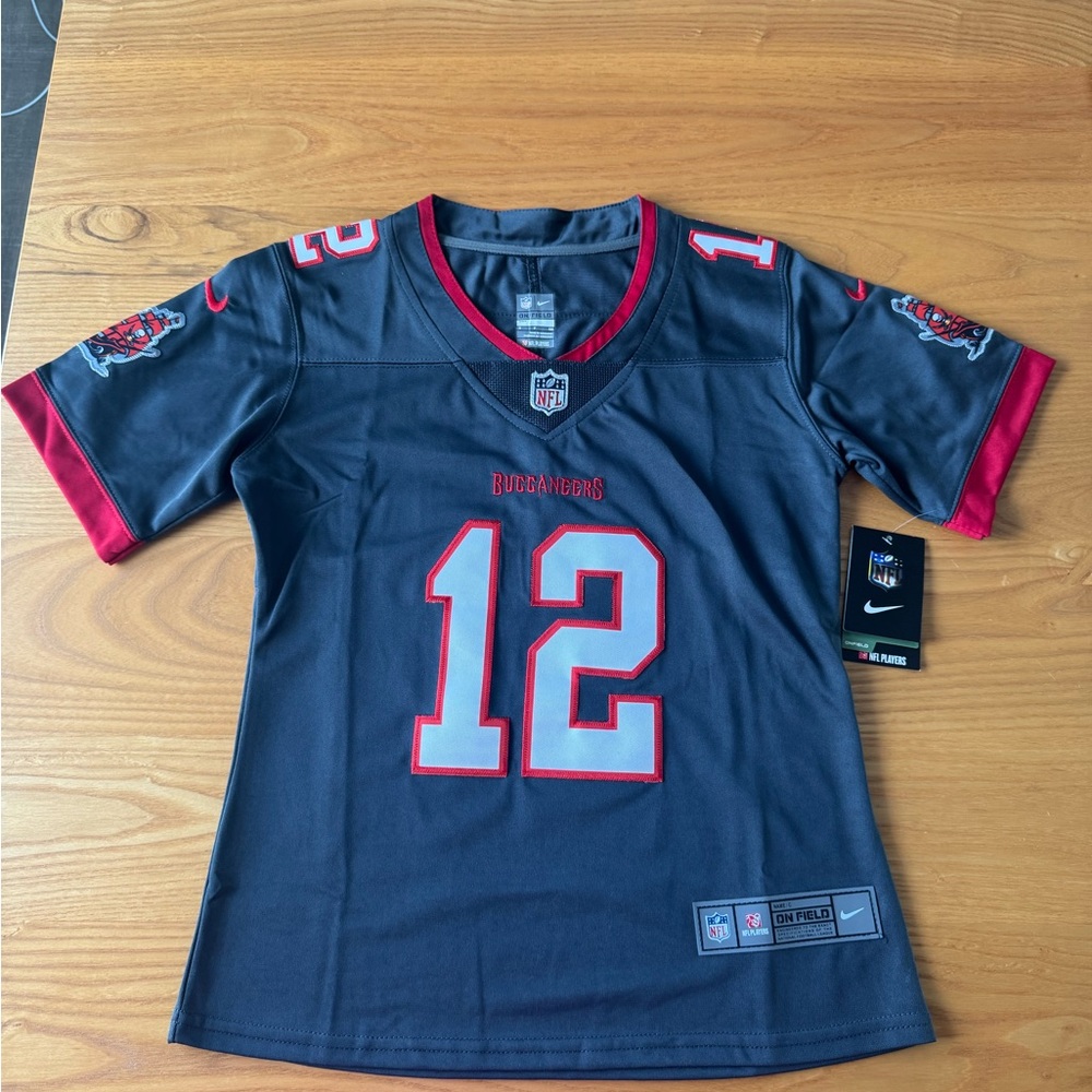 NWT Tampa Bay Bucs Tom Brady Nike NFL Football Home Jersey Women’s S $120